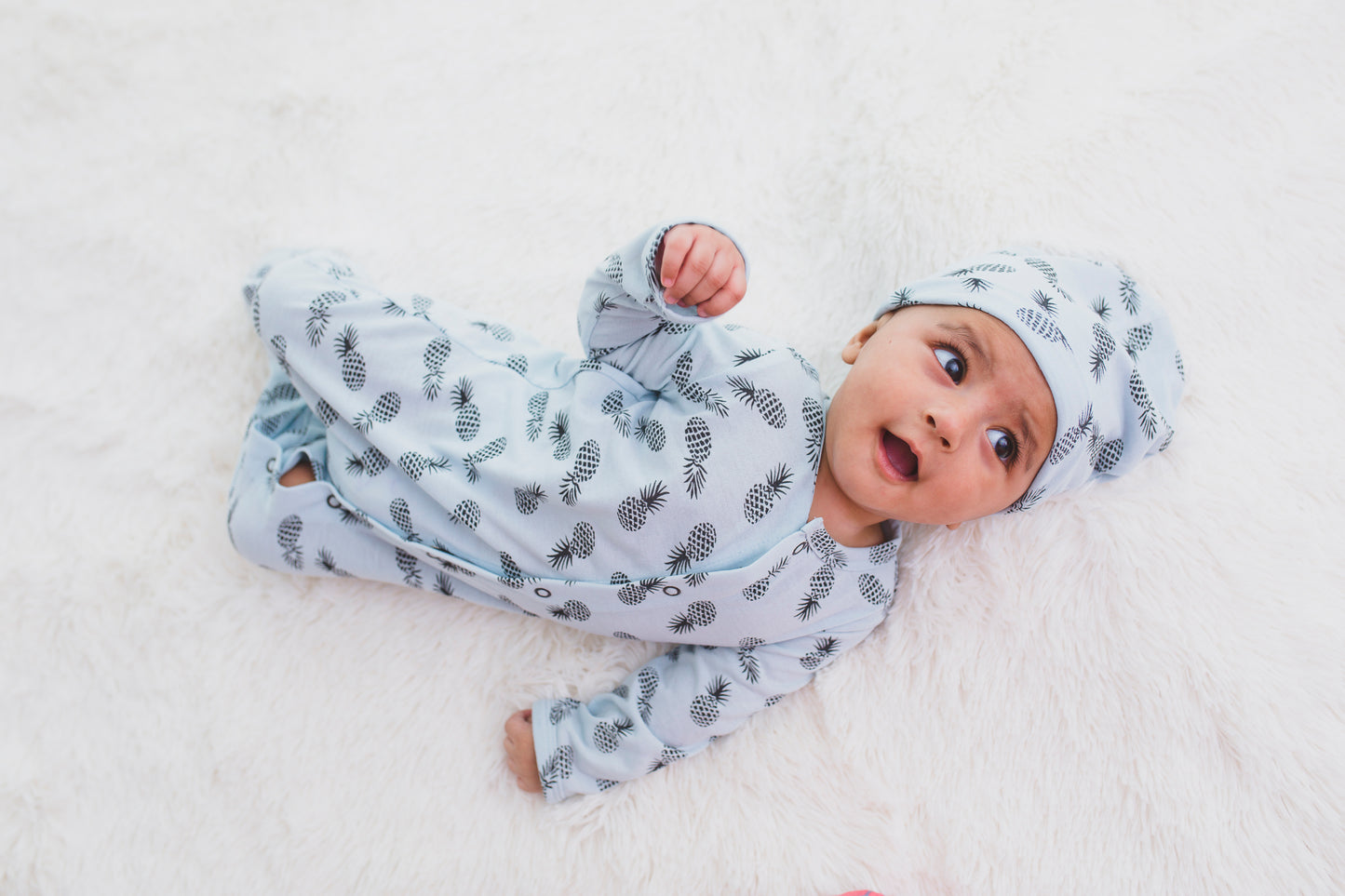 Socks Romper - Grey pineapples