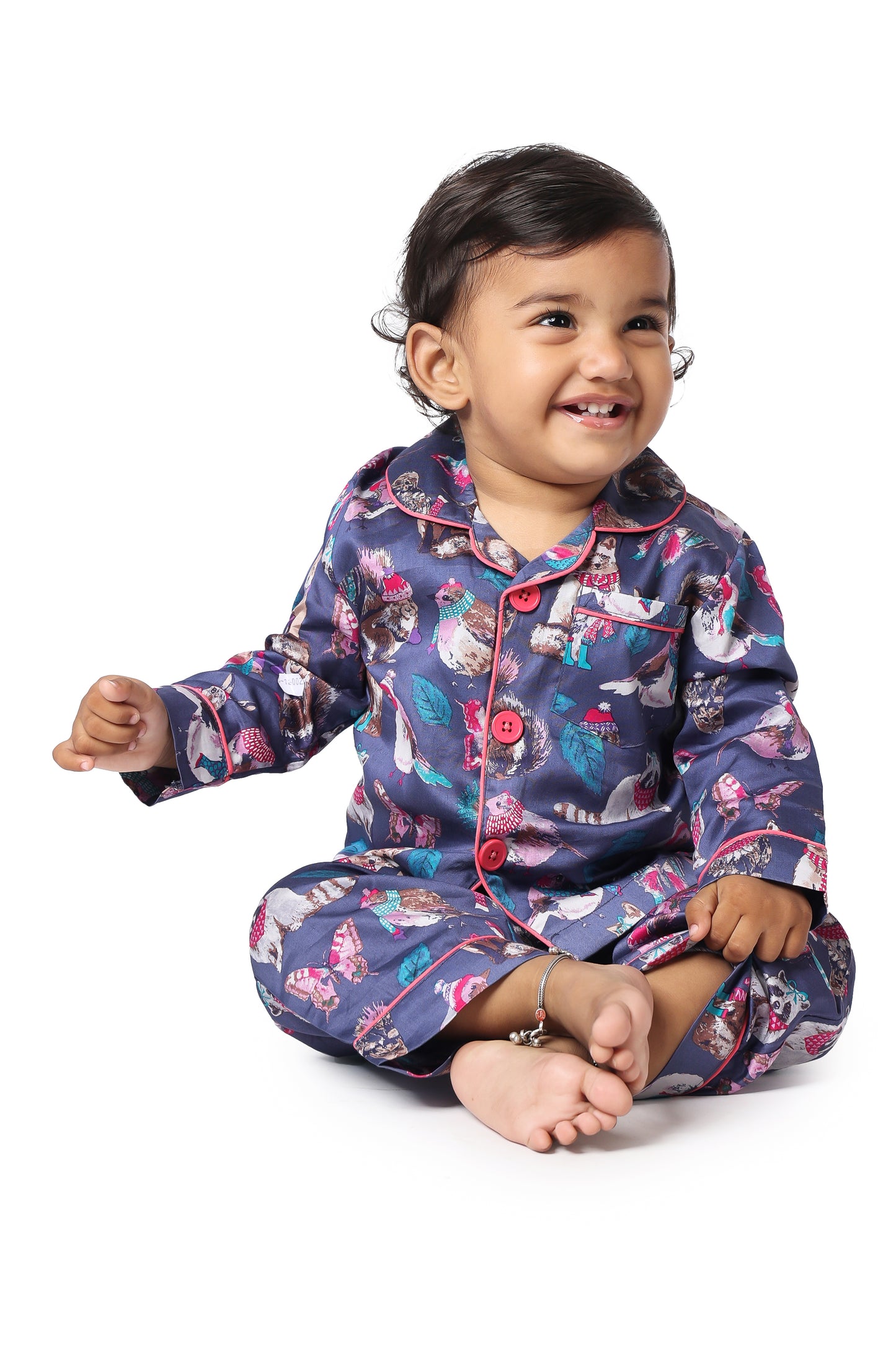 Birds And Leaves Night Suit