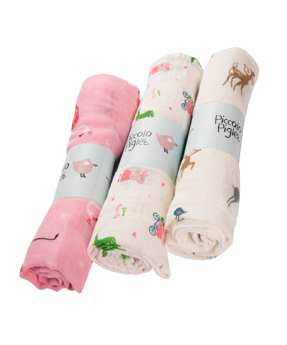 Swaddle blankets (The Pink Fish)