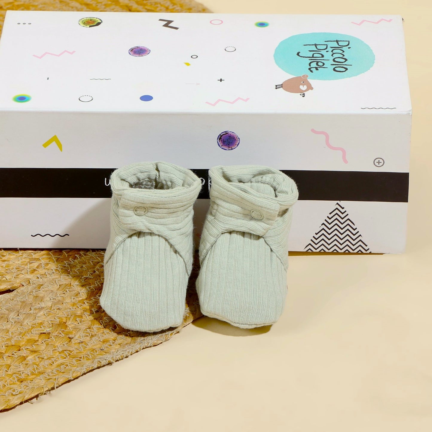 Newborn Baby Knitted Socks Booties (Mint Green)