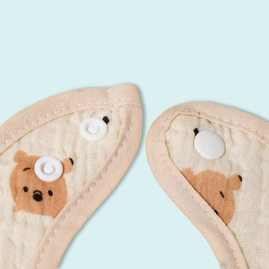 Muslin Baby Bib (Bear Prints)