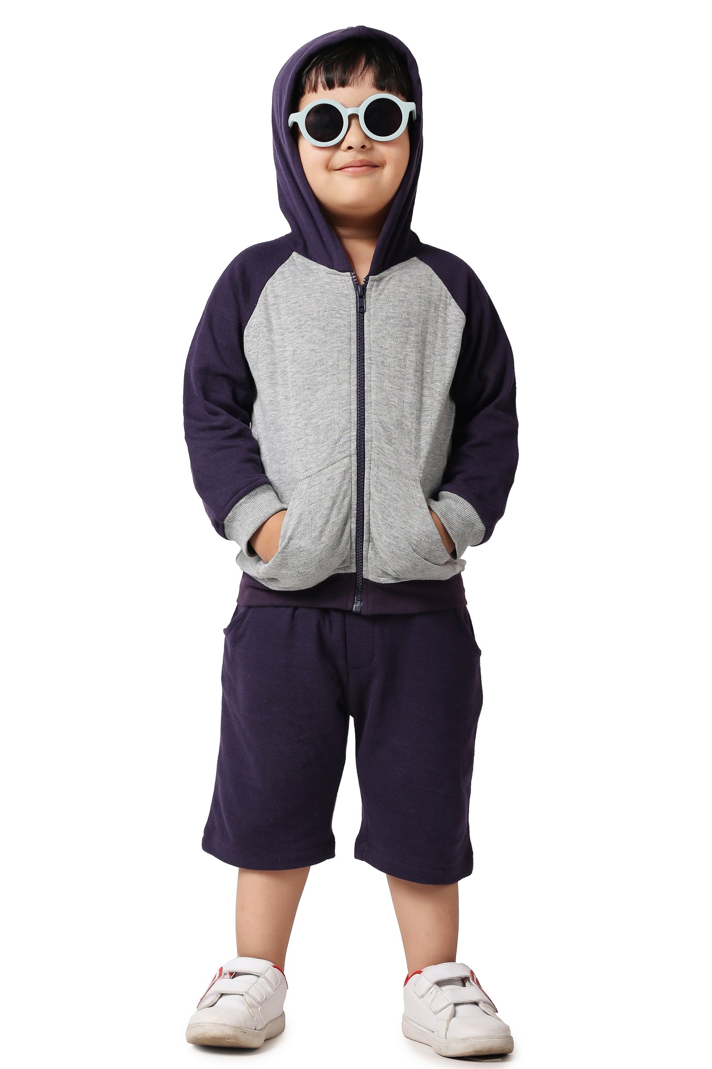 Hoody Sweatshirt With Shorts